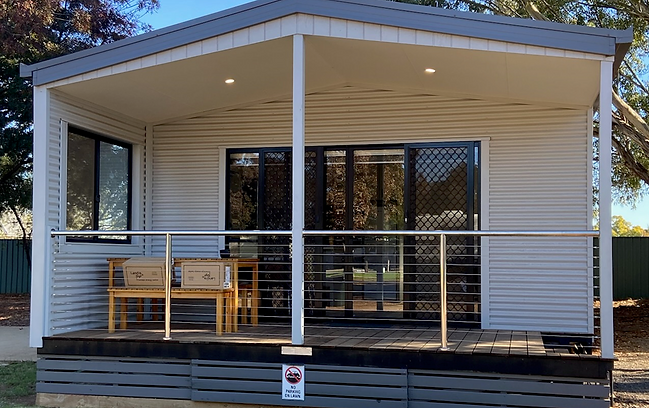 WILLANDRA CABIN